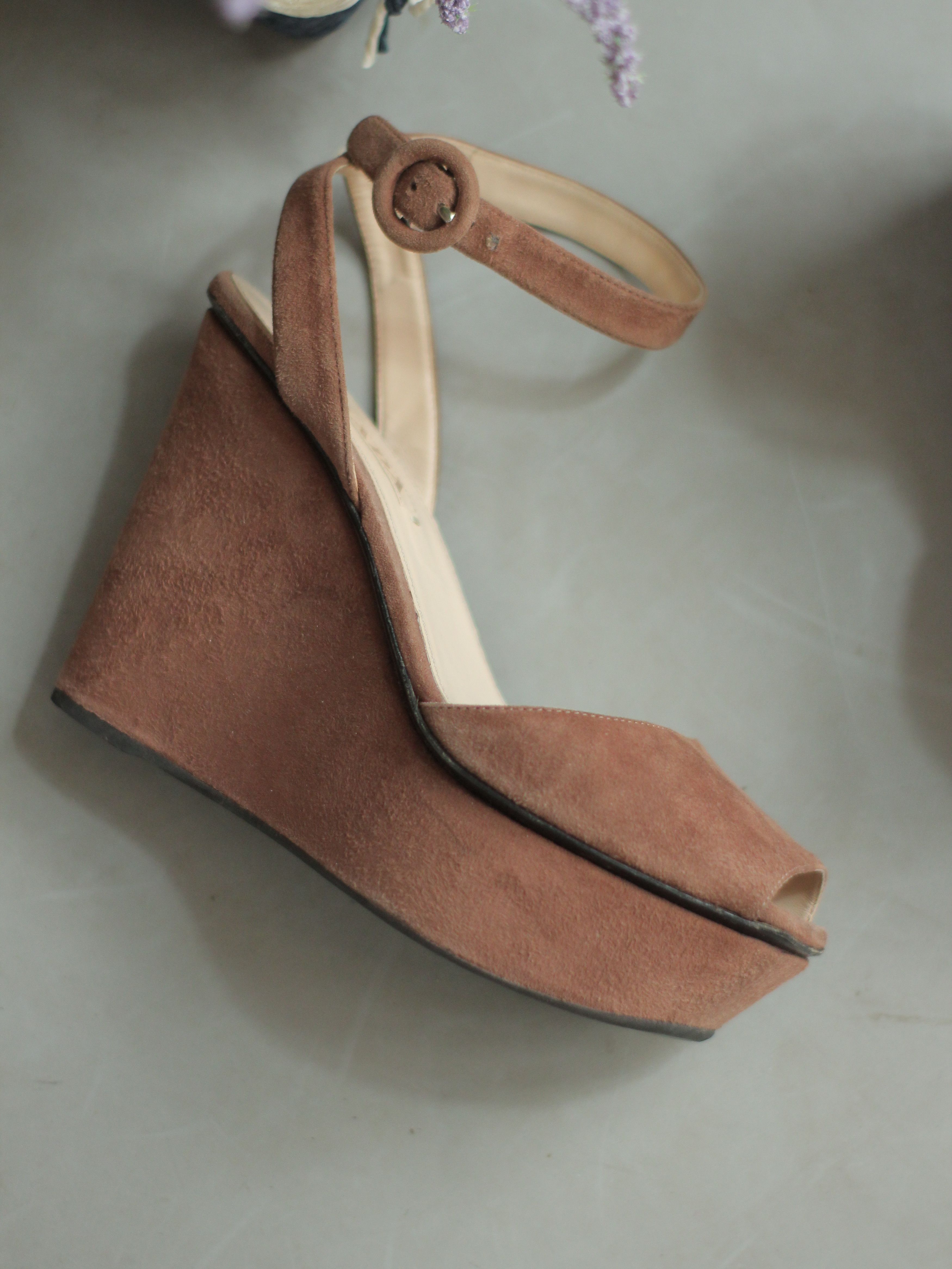 Prada PRADA SUEDE HEELS 36 Size US 6 / IT 36 - 2 Thumbnail