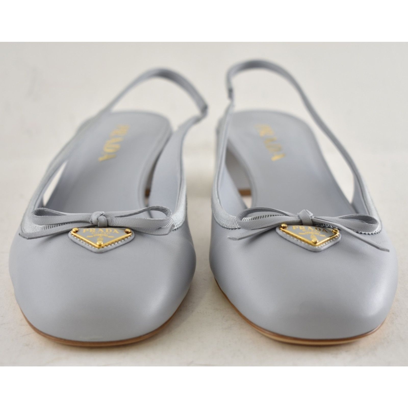 Prada Prada Grey Blue Triangle Logo Bow Slingback Pump 39.5 Size US 9.5 / IT 39.5 - 9 Thumbnail