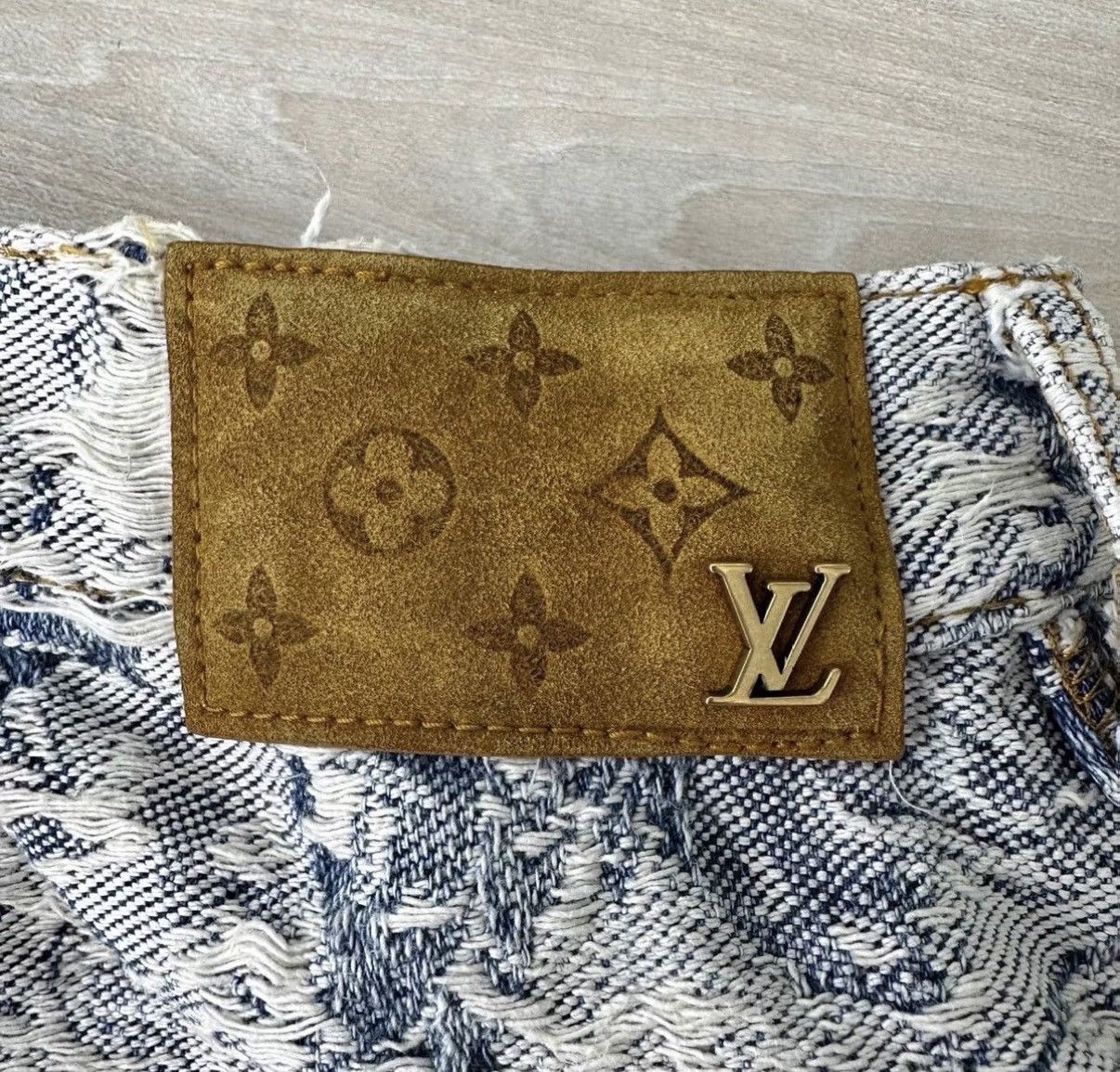 Louis Vuitton Louis Vuitton Distressed Destroyed Straight Denim Shorts K12 Size US 30 / EU 46 - 7 Thumbnail