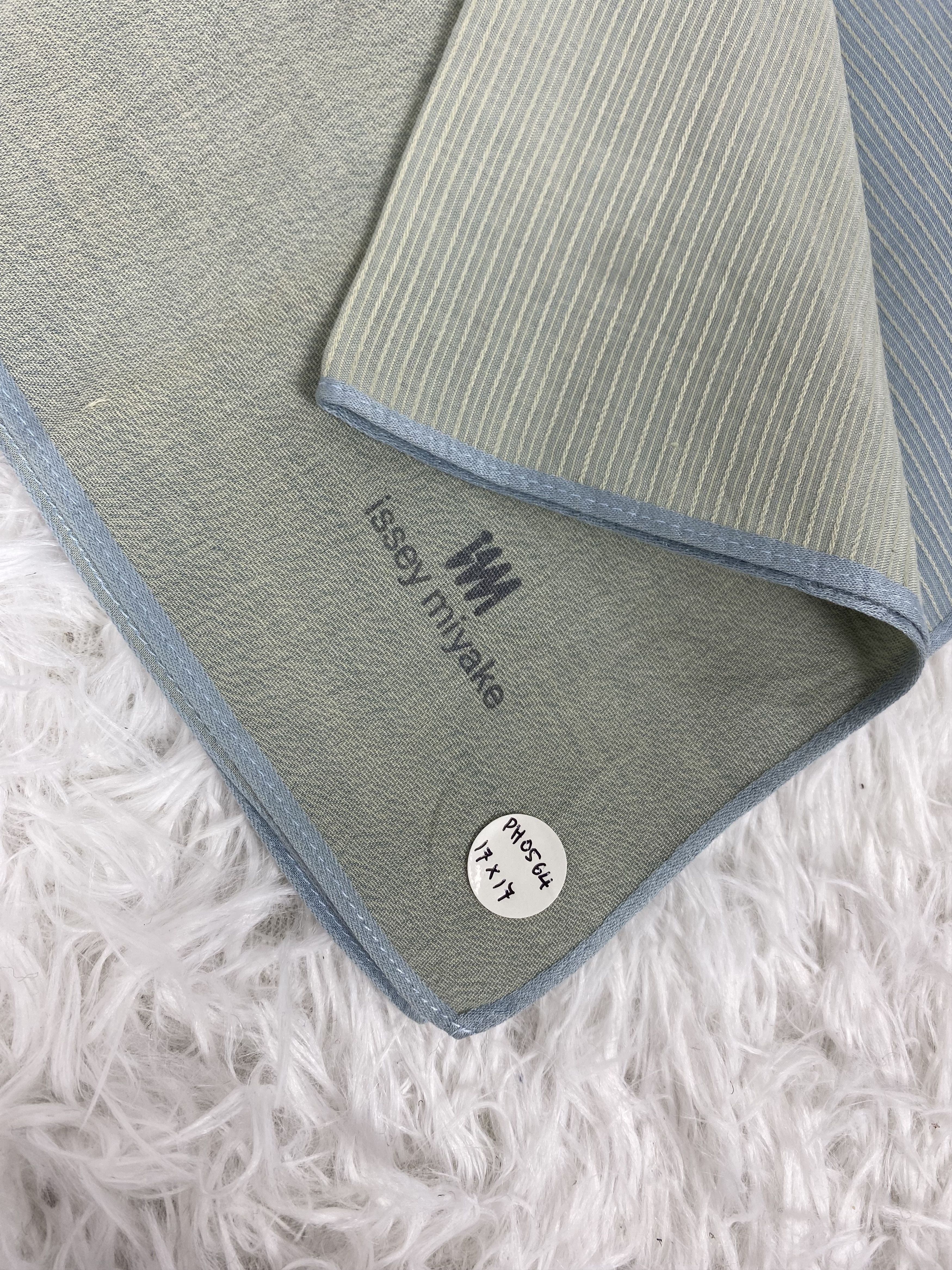 Issey Miyake Vintage Issey Miyake Handkerchief Neckerchief PH0564 Size ONE SIZE - 2 Thumbnail