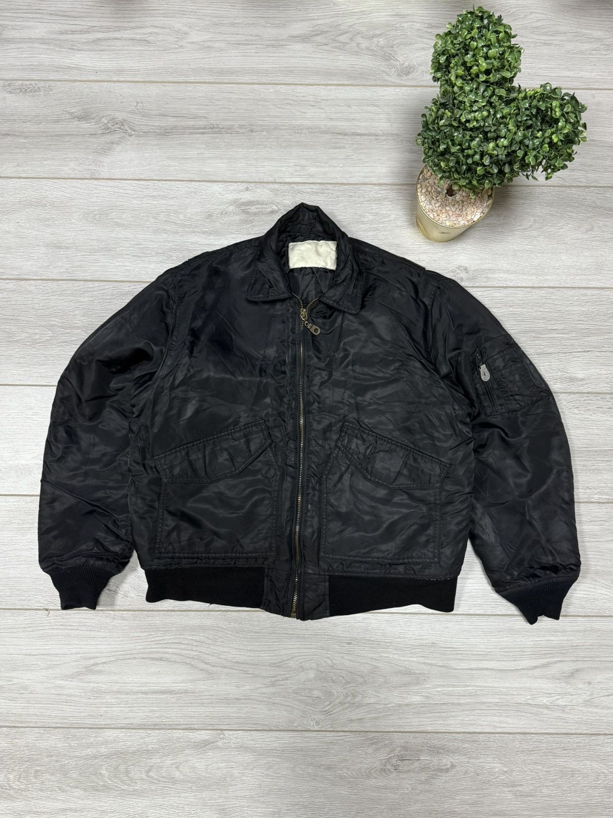 Vintage MA-1 vintage bomber delta military zip jacket Size US M / EU 48-50 / 2 - 1 Thumbnail