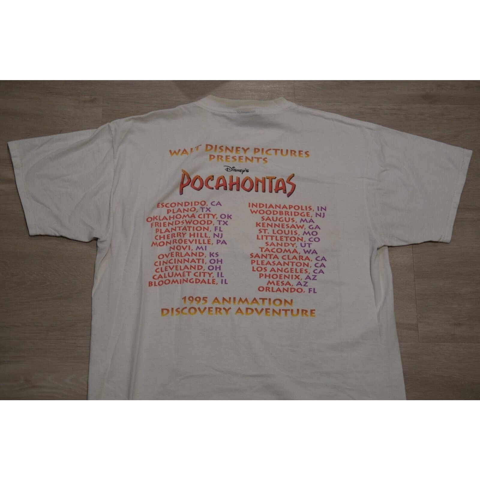 Disney Vintage 90s Disney Store Pocahontas T-Shirt XL Movie Graphic Size US XL / EU 56 / 4 - 9 Thumbnail
