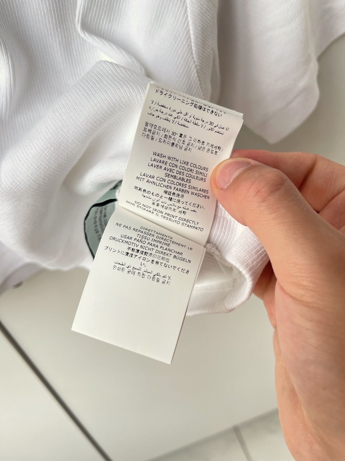 Off-White Off-White Crop Top Size L / US 10 / IT 46 - 8 Thumbnail