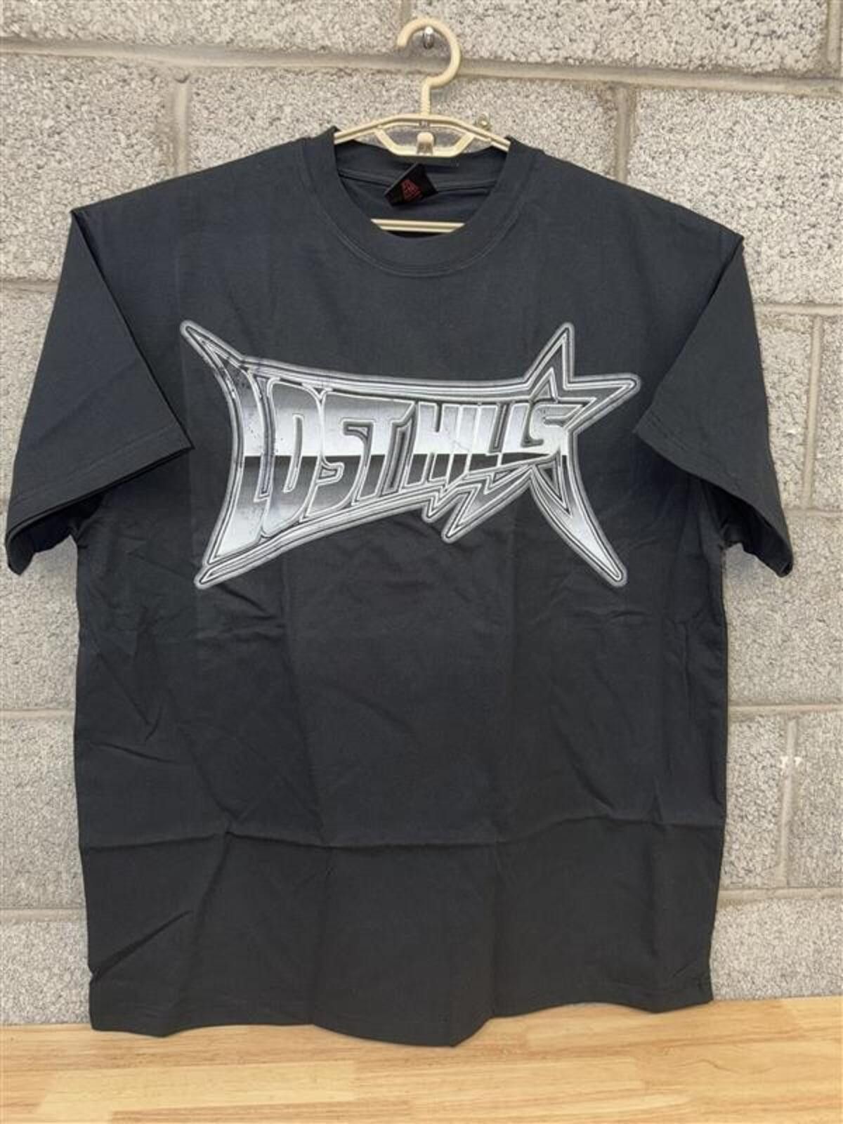 Disturbia Lost Hills T-Shirt 2XL Gothic Streetwear Flame Logo Rare Size US XXL / EU 58 / 5 - 1 Thumbnail