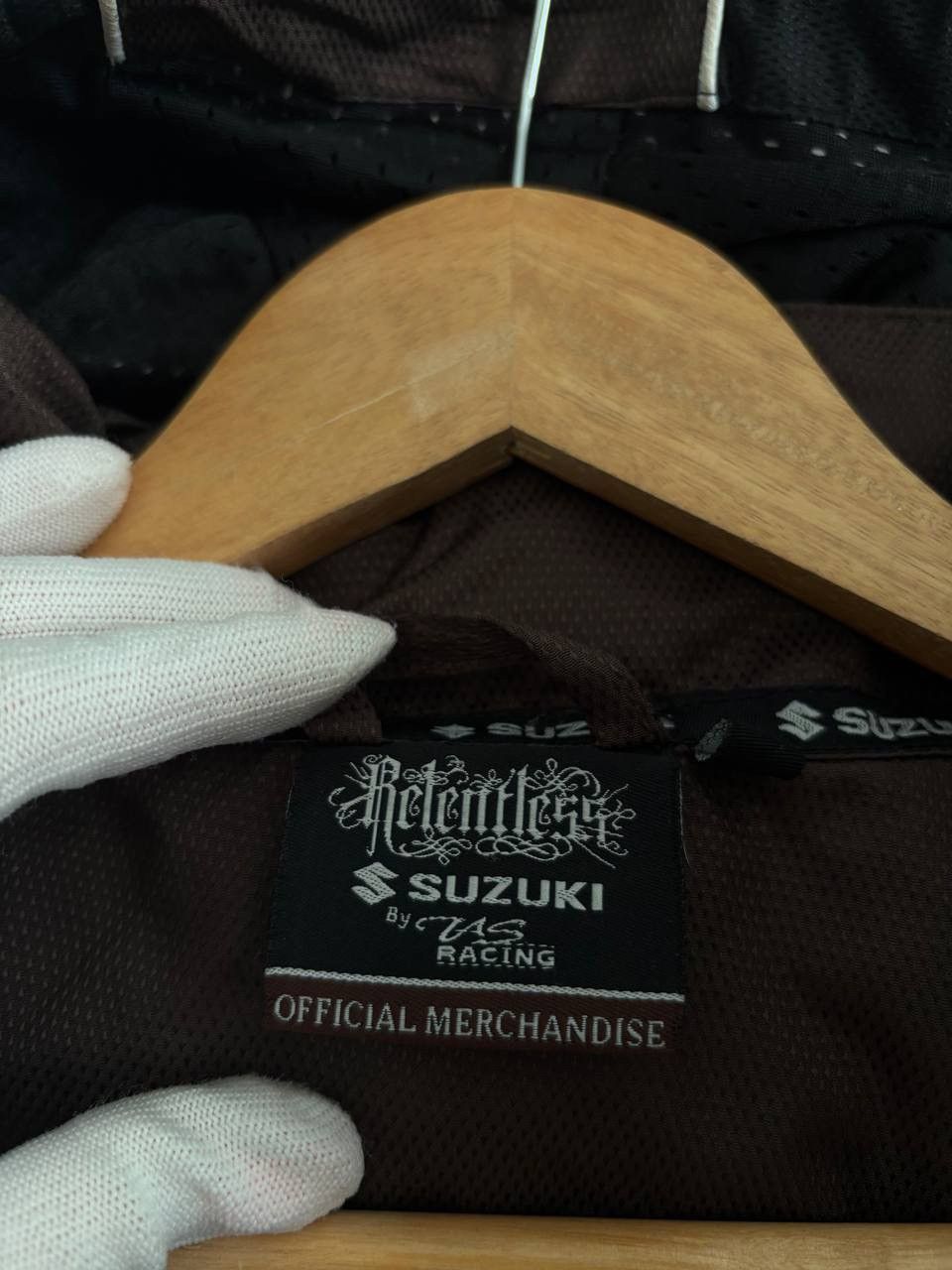 Formula 1 Vintage Suzuki Relentless by taz racing hoodie jacket Size US XXS / EU 40 - 16 Thumbnail