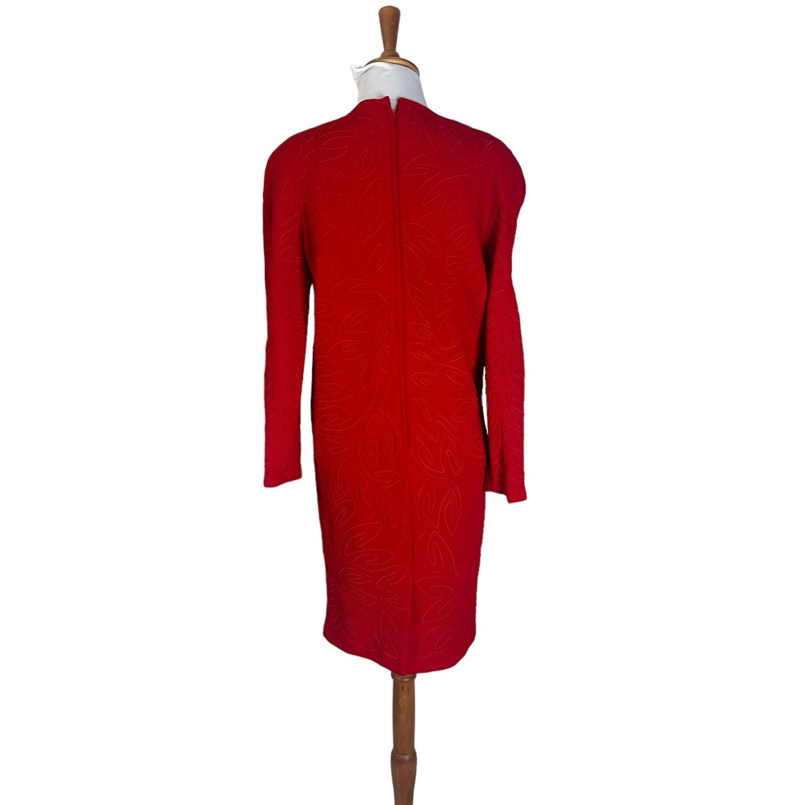 Vintage Vintage 90s Carmen Marc Valvo Red Knit Cocktail Dress 6 Size XS / US 0-2 / IT 36-38 - 4 Thumbnail