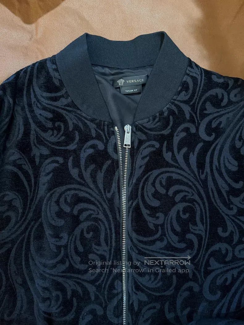 Versace Versace Carved coat Size US XL / EU 56 / 4 - 4 Thumbnail