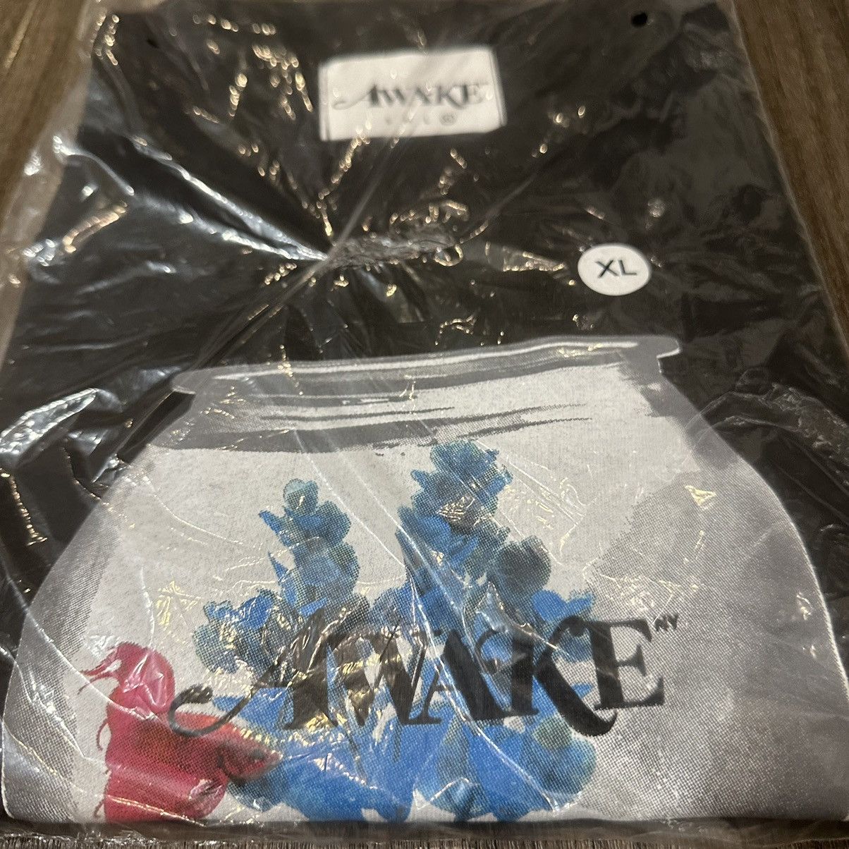 Awake NY Brand New Awake NY Fish Bowl Graphic T-Shirt Size US XL / EU 56 / 4 - 5 Thumbnail