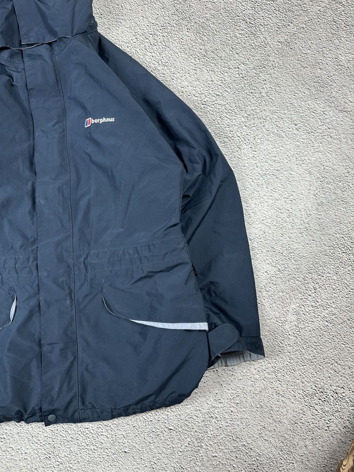 Berghaus Vintage Berghaus Rain Jacket Gore-Tex Outdoor Waterproof Size US M / EU 48-50 / 2 - 4 Thumbnail
