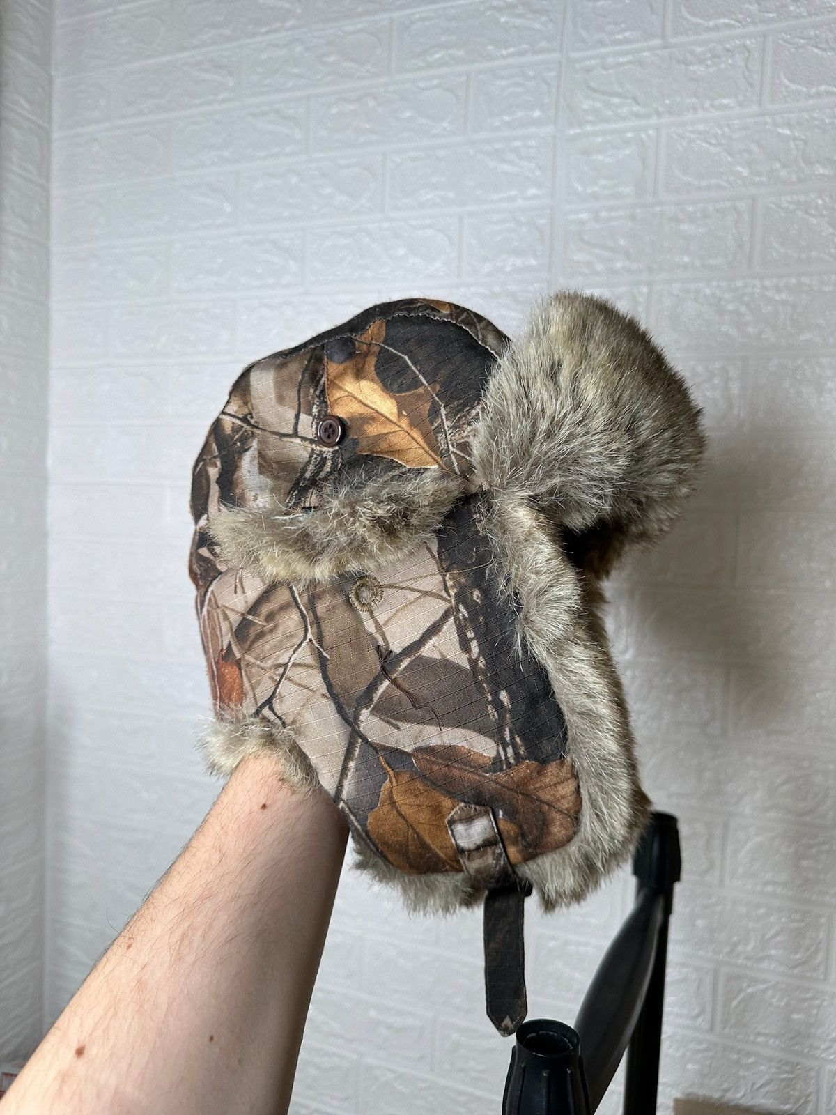 Mossy Oaks Mossy Camo Brown Faux Fur EarFlap Trapper Aviator Lined Size ONE SIZE - 2 Thumbnail