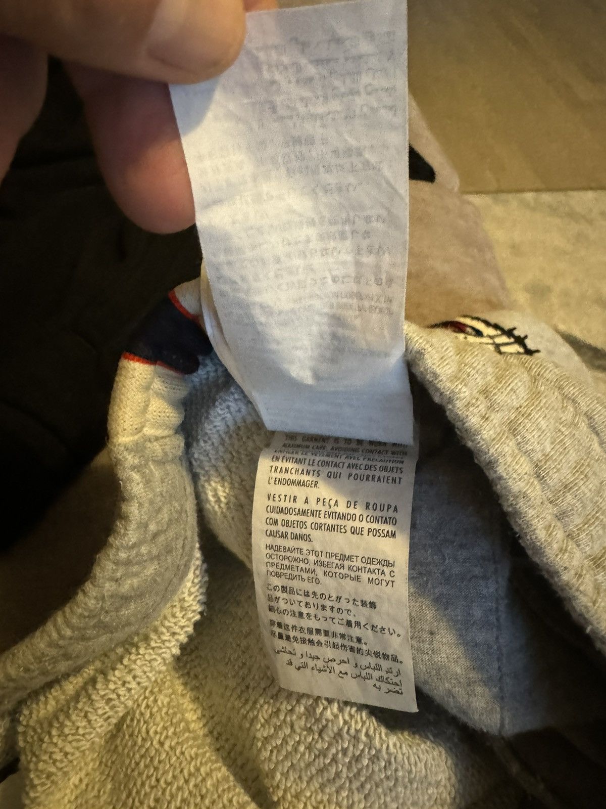 Gucci GUCCI SHORTS study REAL TAPE MEASUREMENTS IN PHOTOS Size US 31 - 17 Thumbnail
