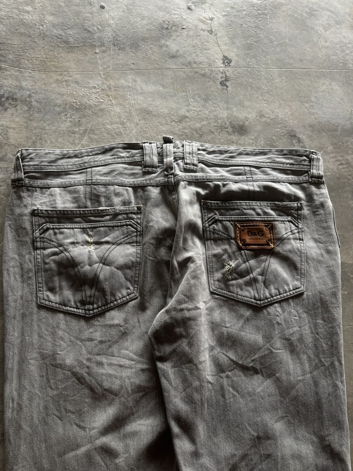 Dolce & Gabbana DOLCE & GABBANA distressed designer jeans Size US 42 / EU 58 - 12 Thumbnail