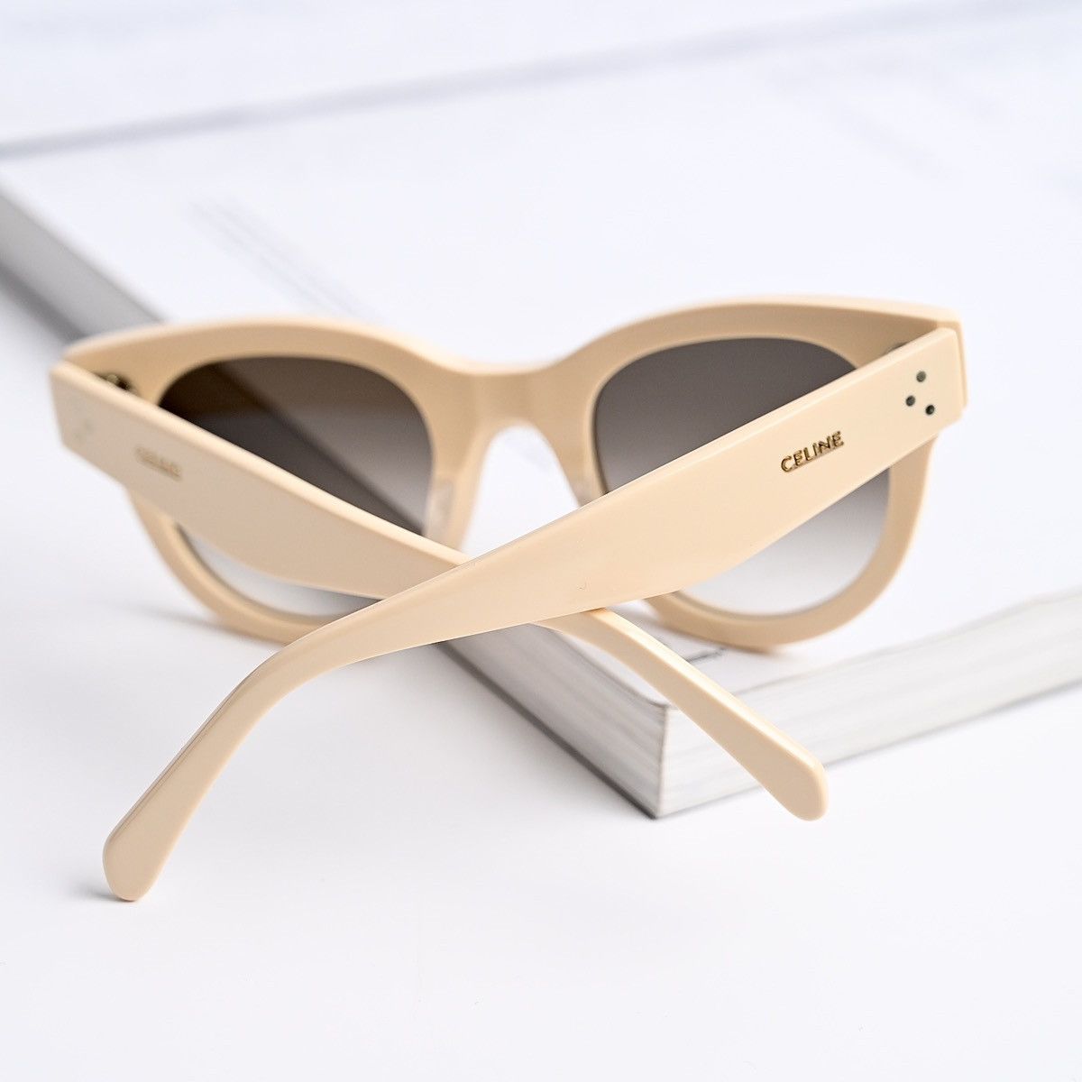 Celine CELINE CL4003IN 24F SUNGLASSES Size ONE SIZE - 10 Thumbnail