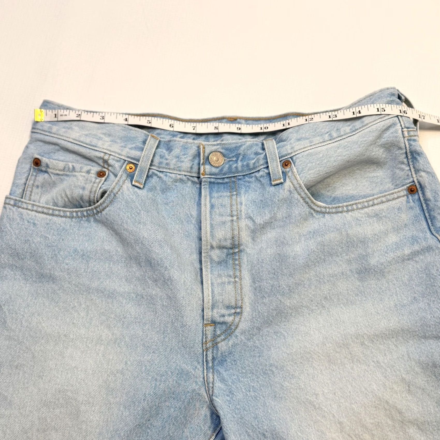 Levi's Levi's 501 150th Anniversary Edition Jeans Mens 32x30 Blue Light Wash Button Fly Denim Straight Size US 32 / EU 48 - 6 Thumbnail