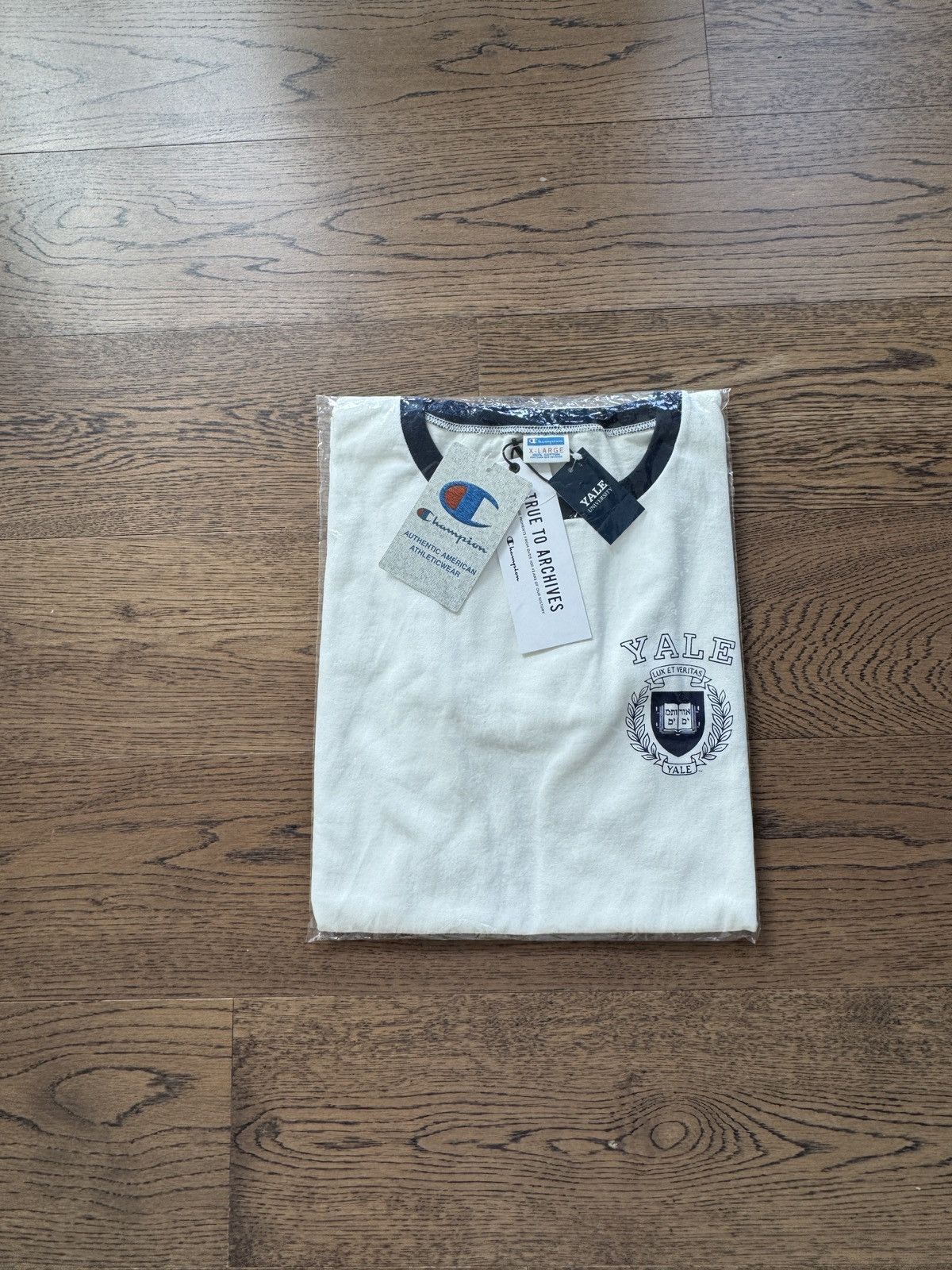 Champion Champion Japan Made True to Archives YALE University T Shirt Size US XL / EU 56 / 4 - 7 Thumbnail