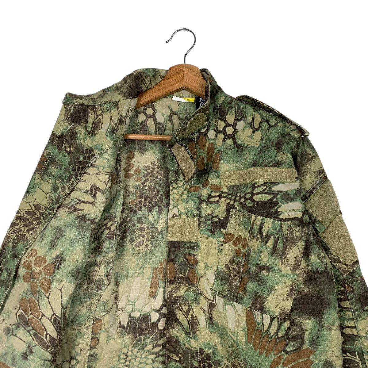 Japanese Brand Japanese Brand Eagle Force Camouflage Army Combat Jacket Size US S / EU 44-46 / 1 - 10 Thumbnail