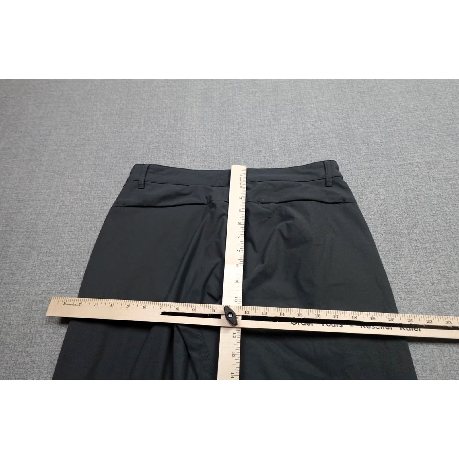 Fabletics Fabletics Pants Mens 32 Chino Flat Front Gray Casual Travel Lightweight Polyester Blend Slas Pocket Regular Rise Mid regular Mens Size US 32 / EU 48 - 7 Thumbnail
