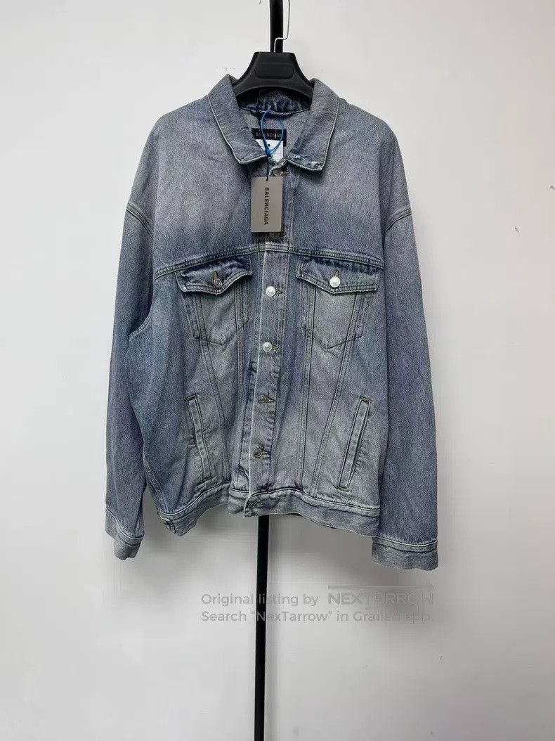 Balenciaga Balenciaga Logo Letter Pattern Single Breasted Jacket Size US S / EU 44-46 / 1 - 2 Thumbnail
