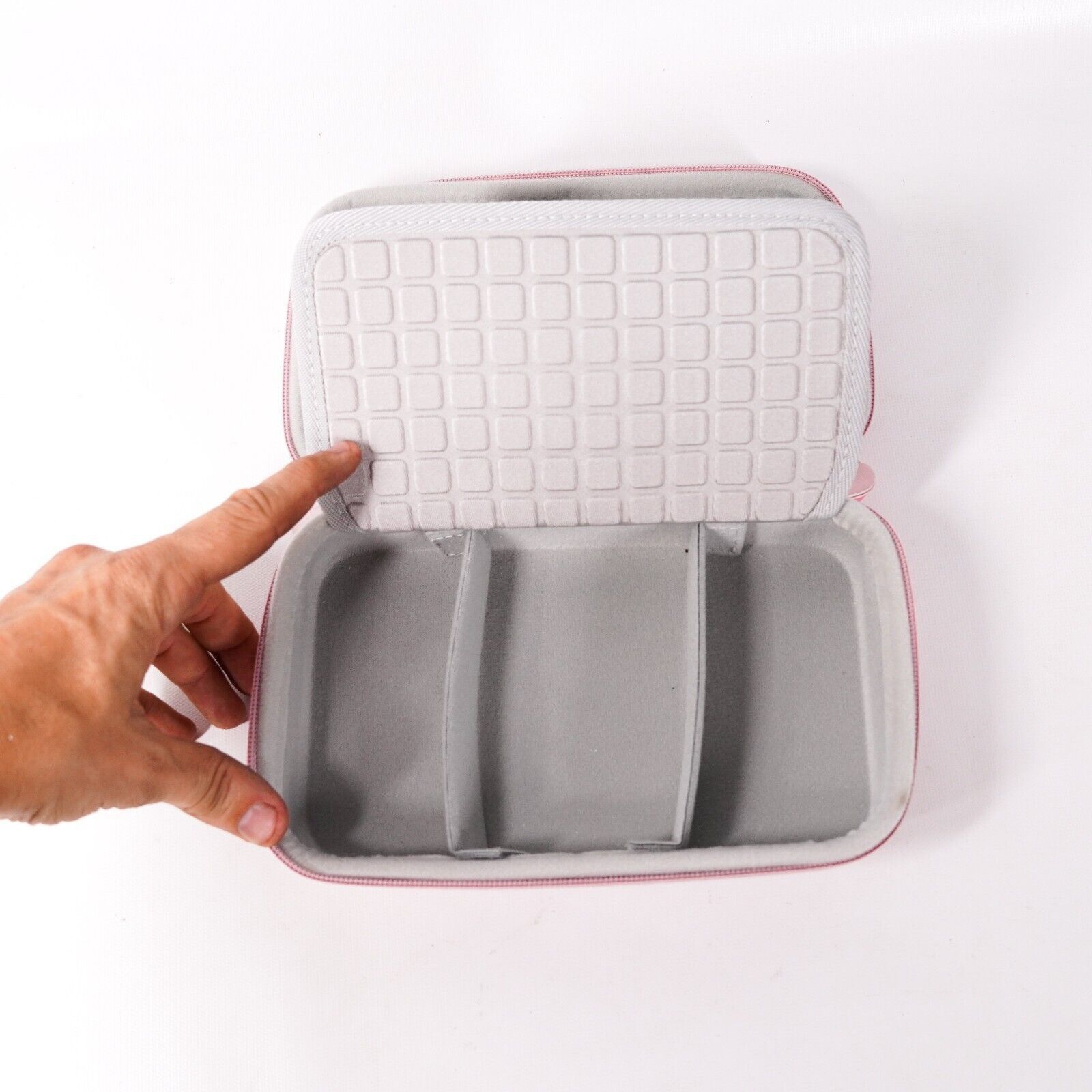 Nintendo Nintendo 3DS Game System Protective Case Container Box Size ONE SIZE - 3 Thumbnail