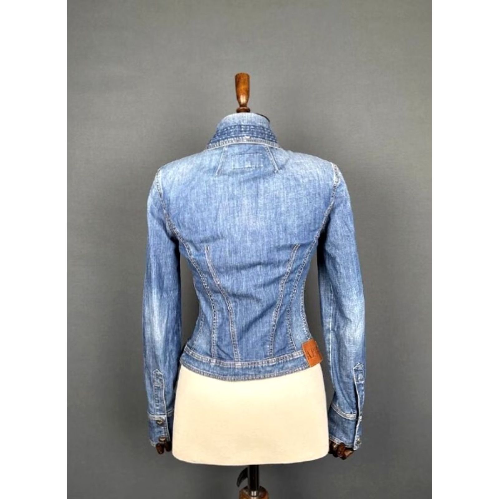 Vintage Armani Jeans Womens Denim Jacket Regular Size 40 Blue Cotton Long Sleeve Button Up Jacket Size S / US 4 / IT 40 - 2 Thumbnail