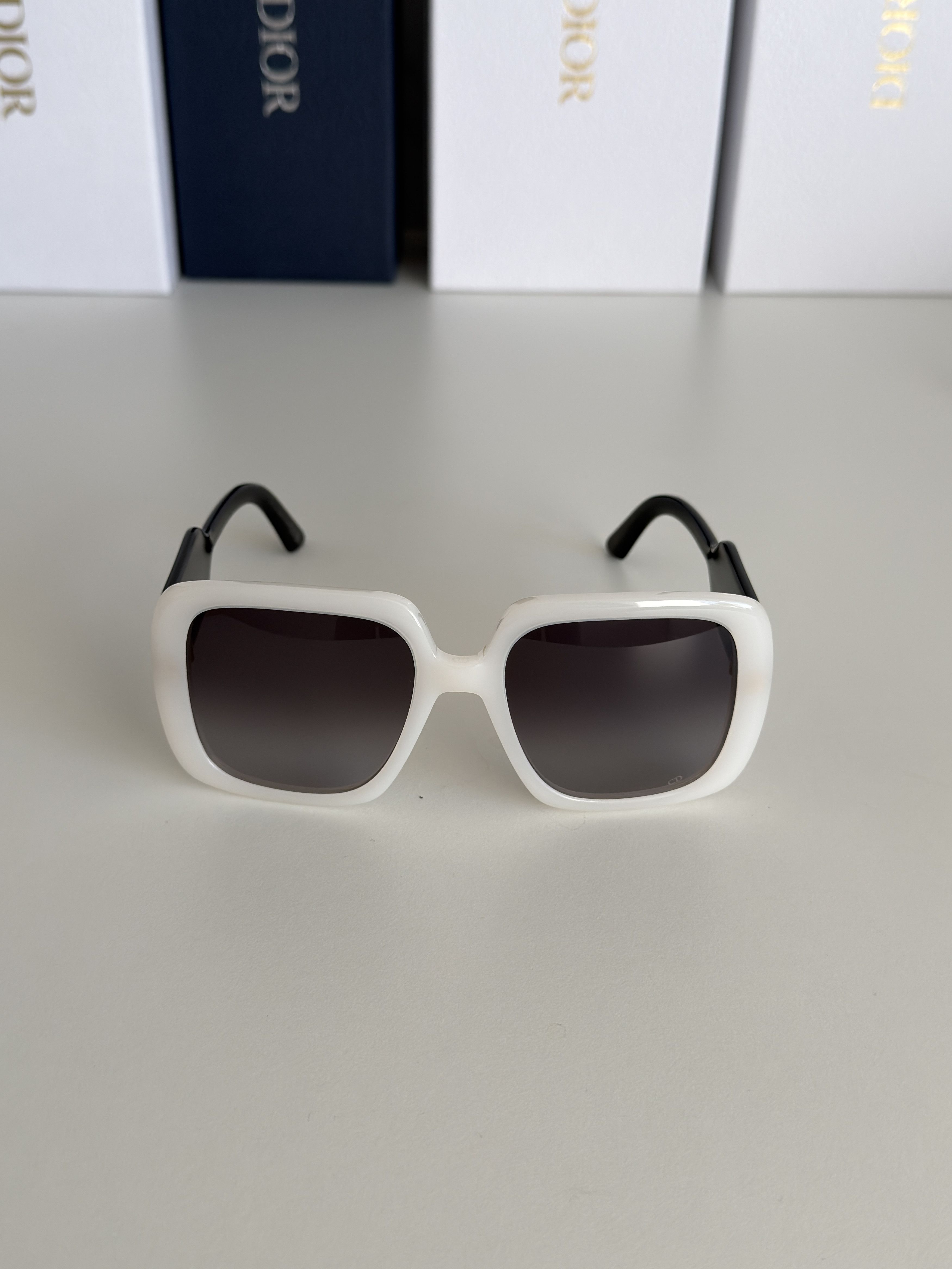 Dior Dior Bobby Sunglasses Size ONE SIZE - 6 Thumbnail
