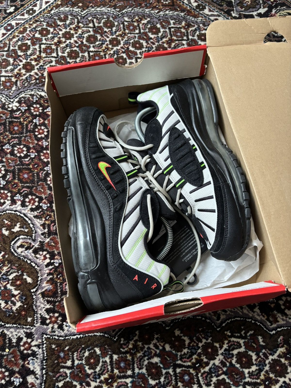 Nike Nike Air Max — Black/White/Volt Size US 8.5 / EU 41-42 - 5 Thumbnail