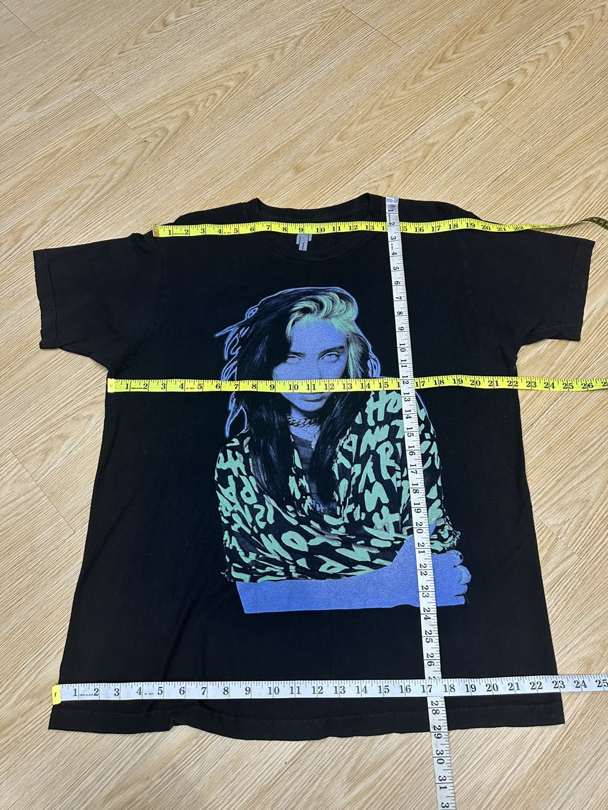 Band Tees Billie Eilish Promo Tshirt A552 Size US XL / EU 56 / 4 - 4 Thumbnail