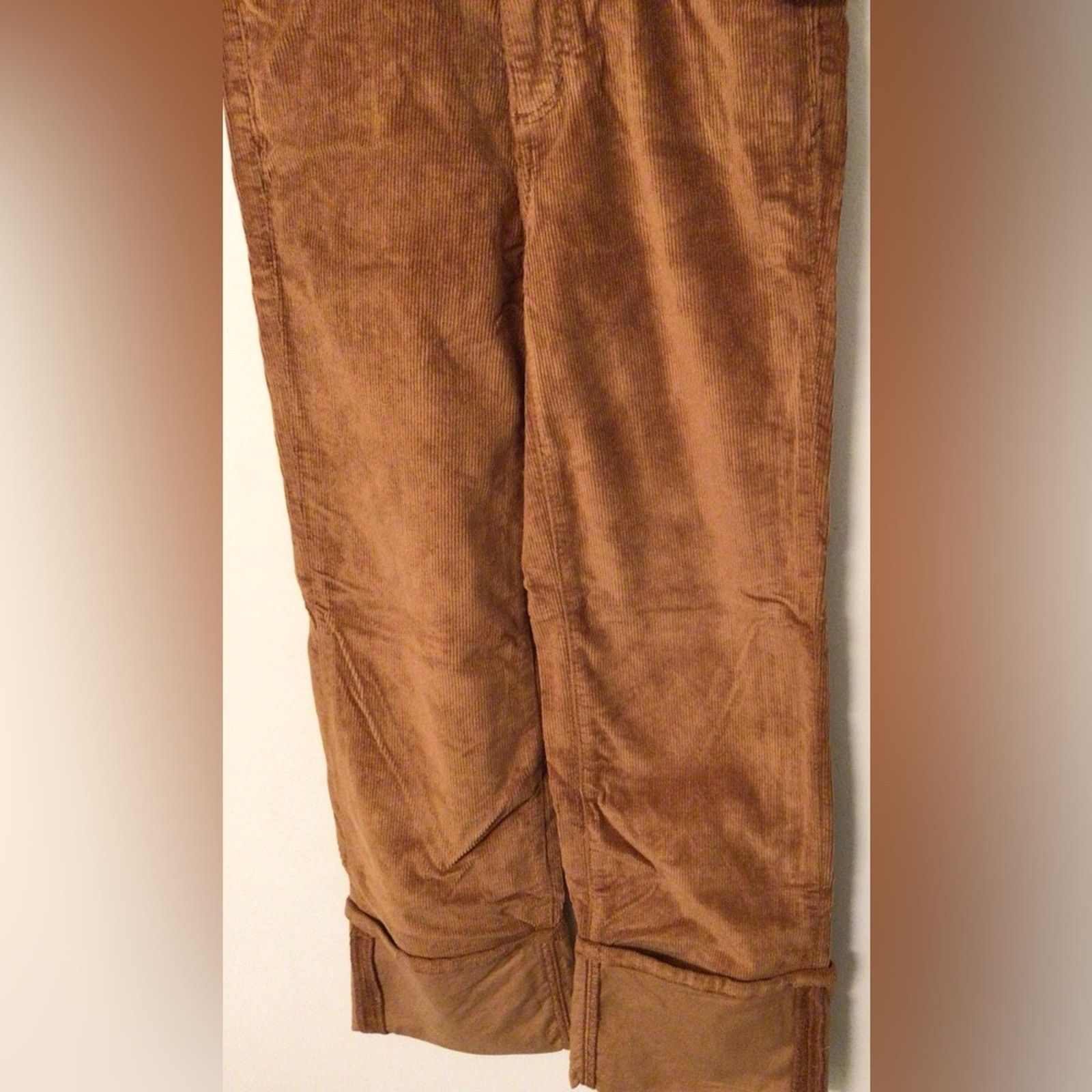 Anthropologie NWT-Anthropologie The Scotty Cuffed corduroy jeans sz 25 Size 25" / US 0 / IT 36 - 5 Thumbnail