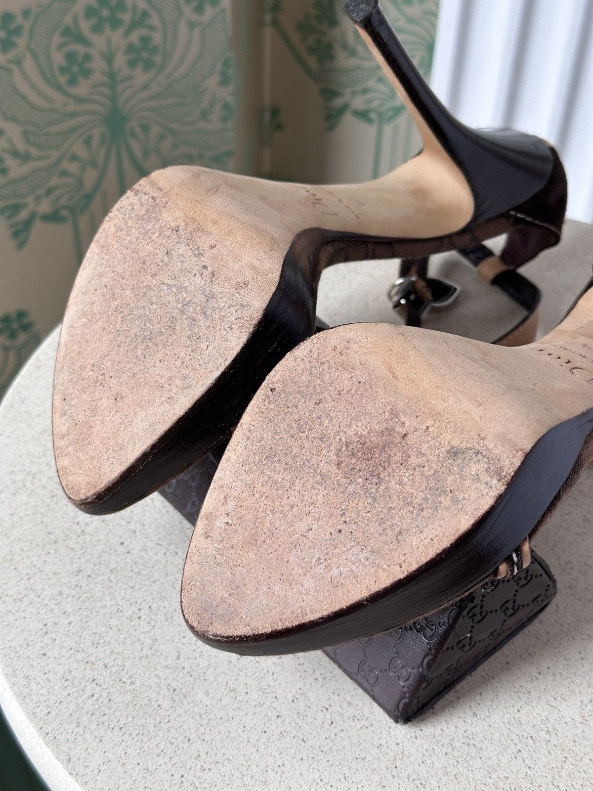 Dior DIOR Bow Sandals Pumps Heart lock Monogram Logo 36,5/ US 6,5 Size US 6.5 / IT 36.5 - 16 Thumbnail