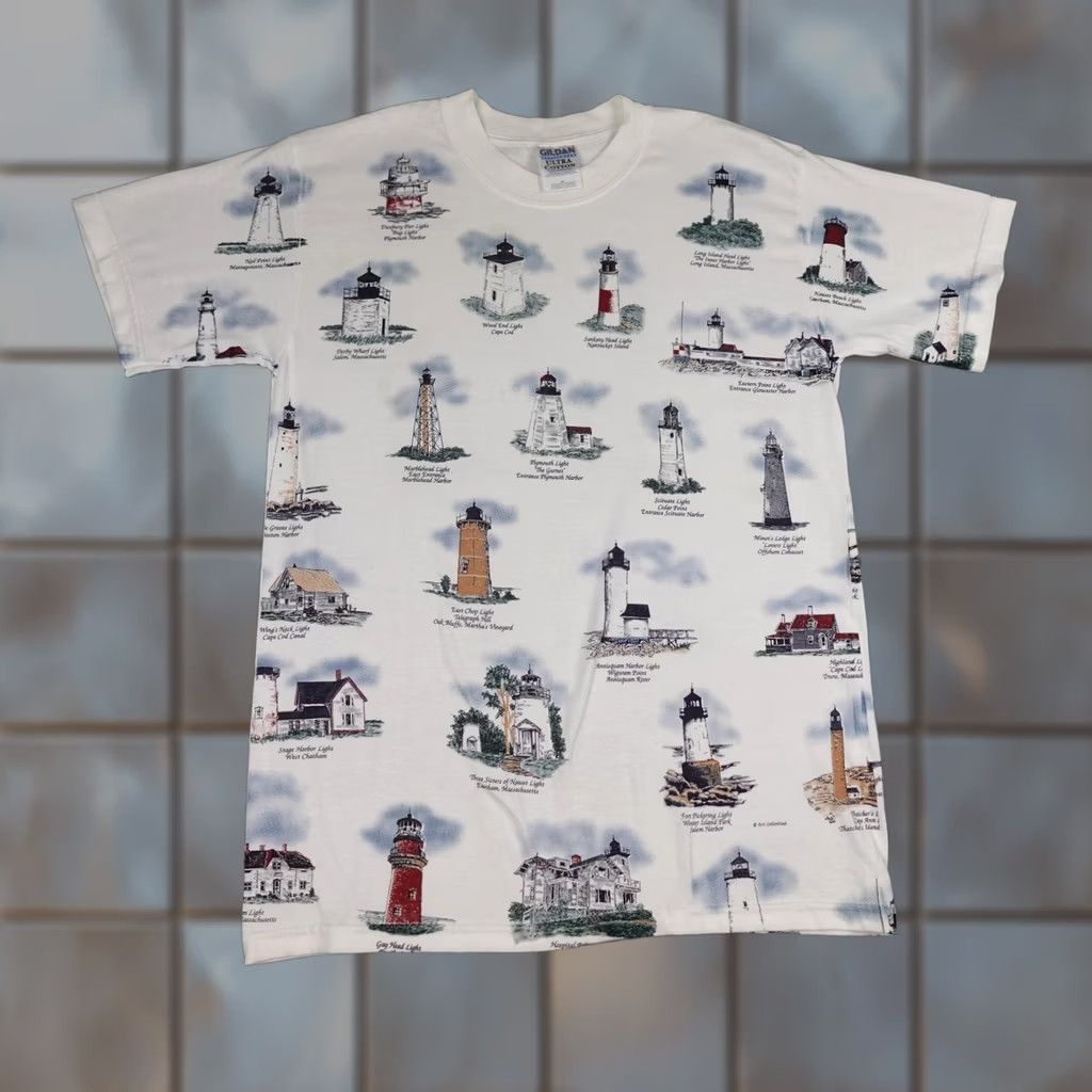 Gildan VINTAGE Gildan Lighthouse Shirt Mens M White Graphic Print Nautical Tee Size US M / EU 48-50 / 2 - 1 Thumbnail