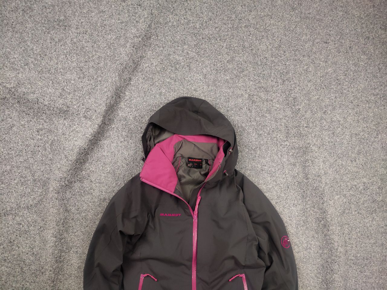 Mammut Mammut dry tech Waterproof Winter Ski Zip Hooded Jacket Size XS / US 0-2 / IT 36-38 - 1 Thumbnail