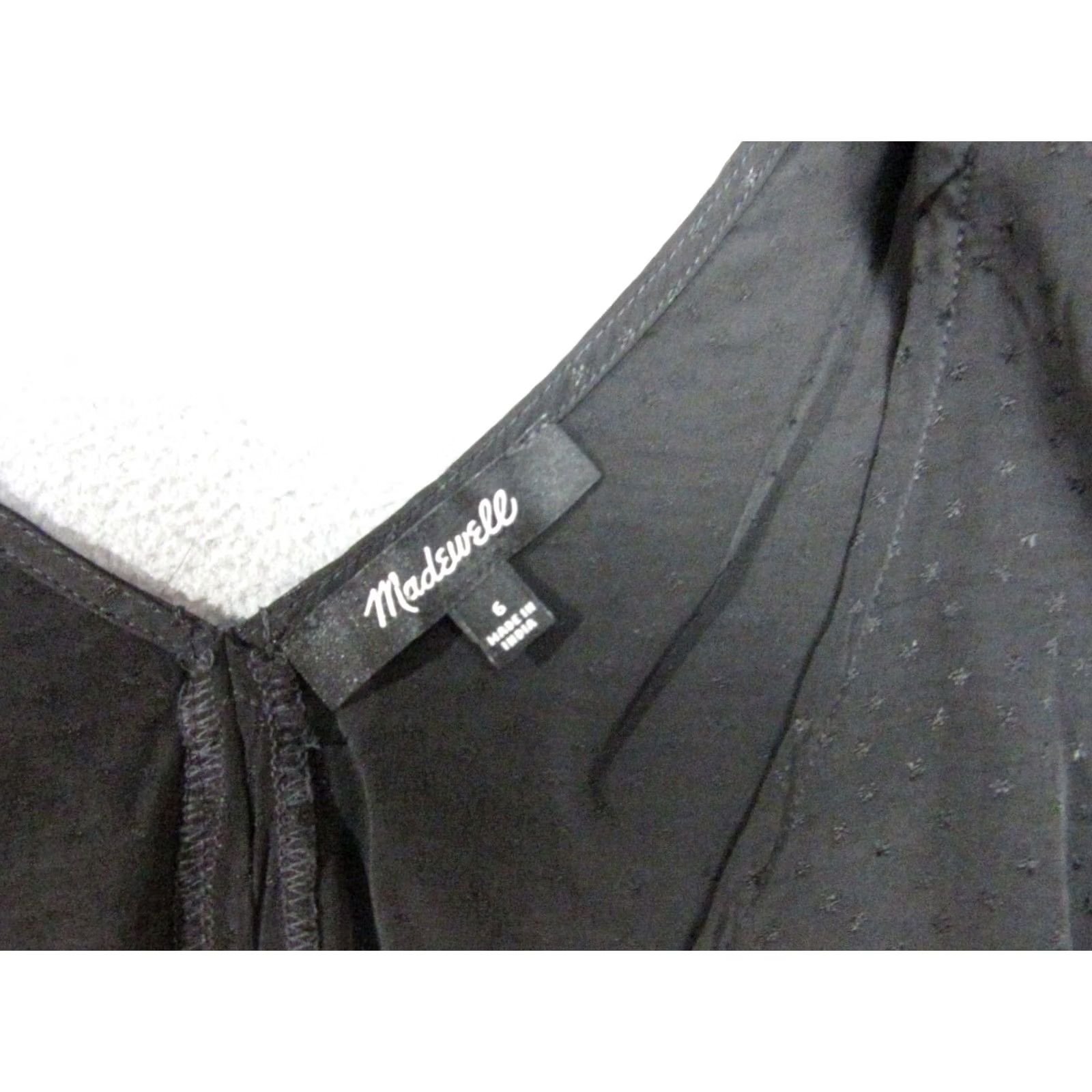 Madewell Madewell Top Womens 6 Black Jacquard Romantic Rouched V-Neck Blouse Shirt Short Sleeve Puff Sleeve Zipper Easy Care Regular Women Casual Spring Summer Size M / US 6-8 / IT 42-44 - 2 Thumbnail