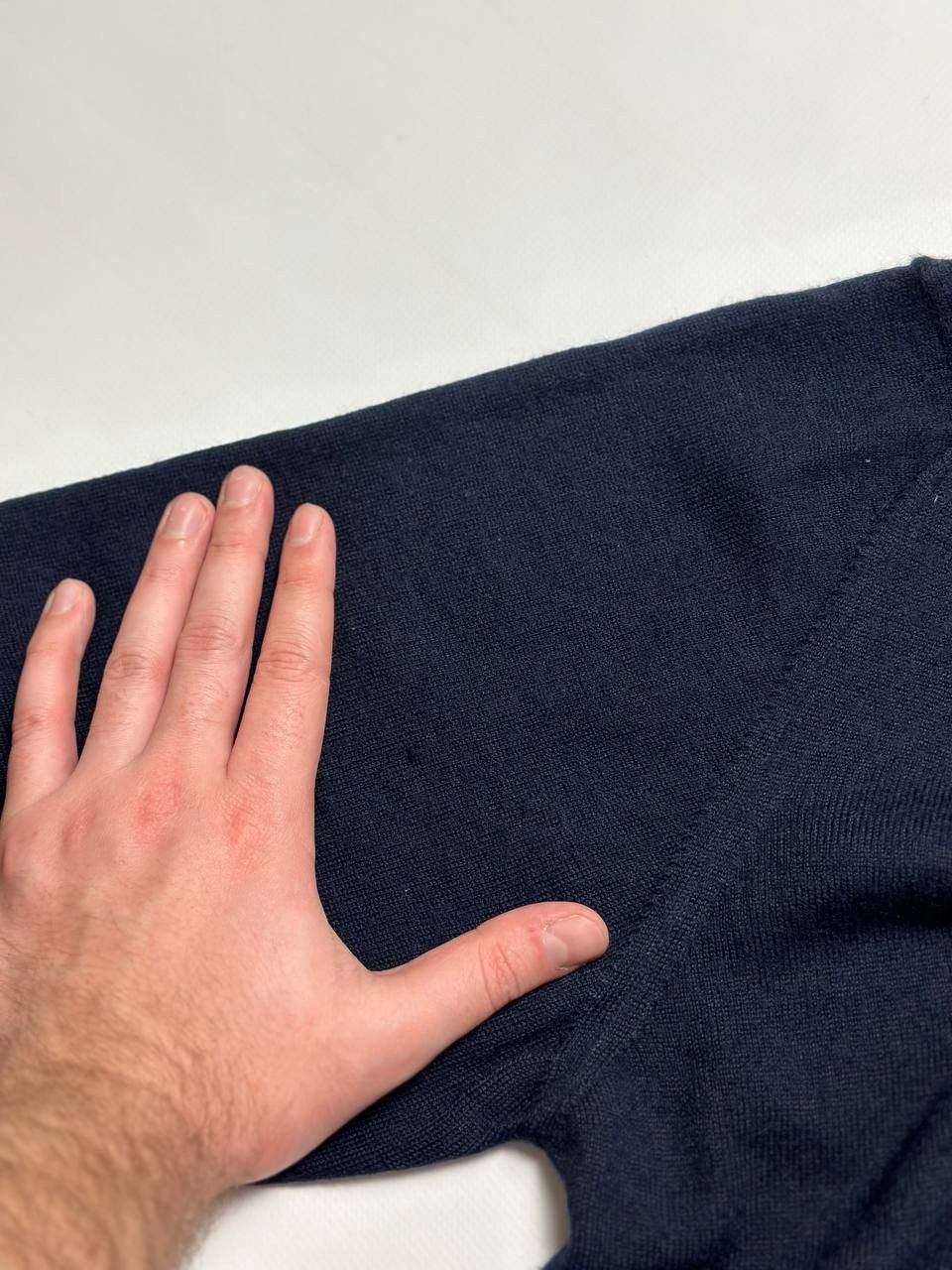 Yves Saint Laurent 1990 era Yves Saint Laurent Wool Oldmoney Luxury Sweater Size M / US 6-8 / IT 42-44 - 13 Thumbnail