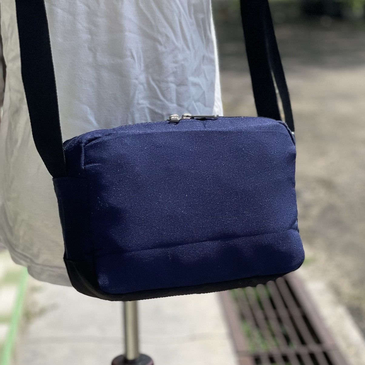 Champion STREETWEAR CHAMPIONS CROSSBODY WITH SUEDE TRIM Size ONE SIZE - 4 Thumbnail