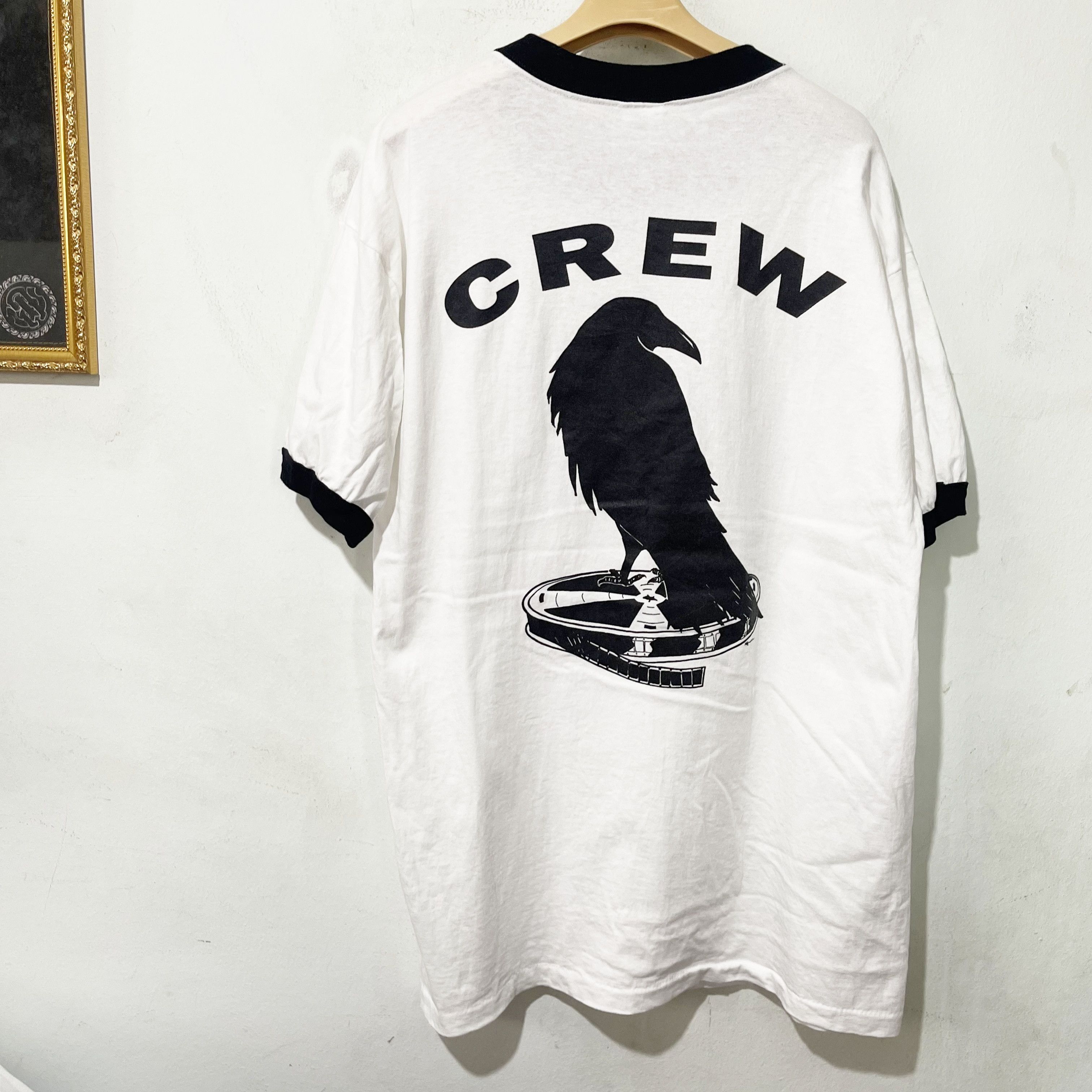 Vintage Vintage 90s Raven Pictures Ringer Tee Size US L / EU 52-54 / 3 - 3 Thumbnail
