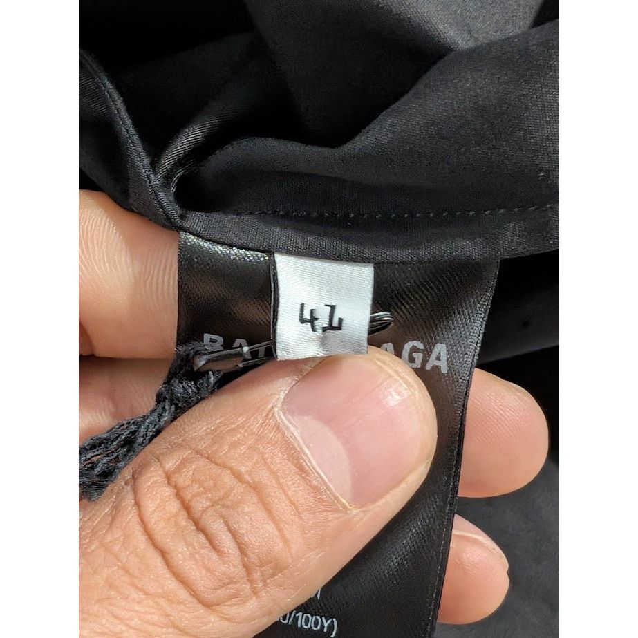 Balenciaga o1rshd1 Shirt Allover Poplin in Black/White Size US M / EU 48-50 / 2 - 13 Thumbnail