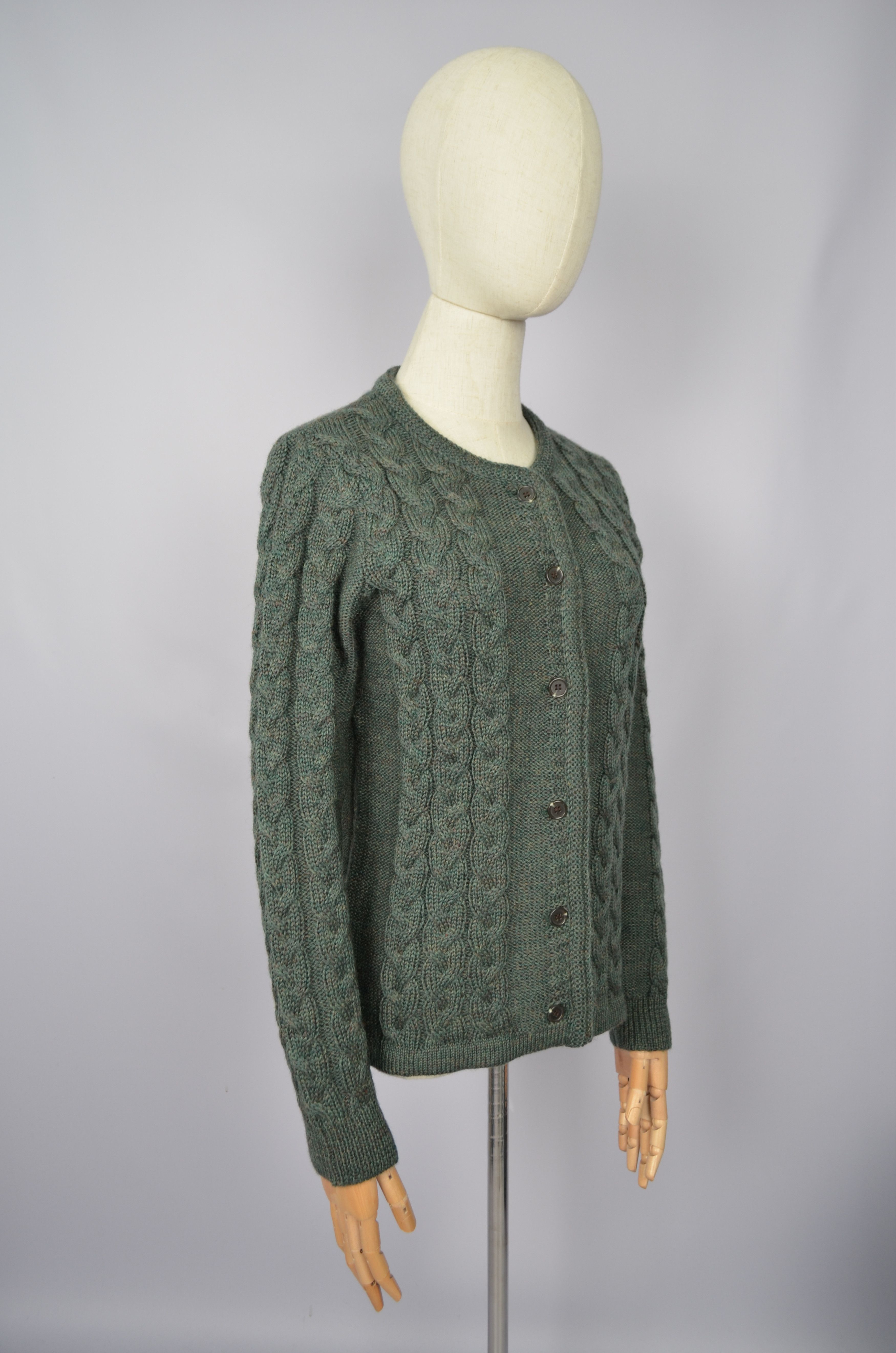 Designer Munrospun Cableknit Cardigan Size S Moss Green Pure New Wool Size S / US 4 / IT 40 - 9 Thumbnail