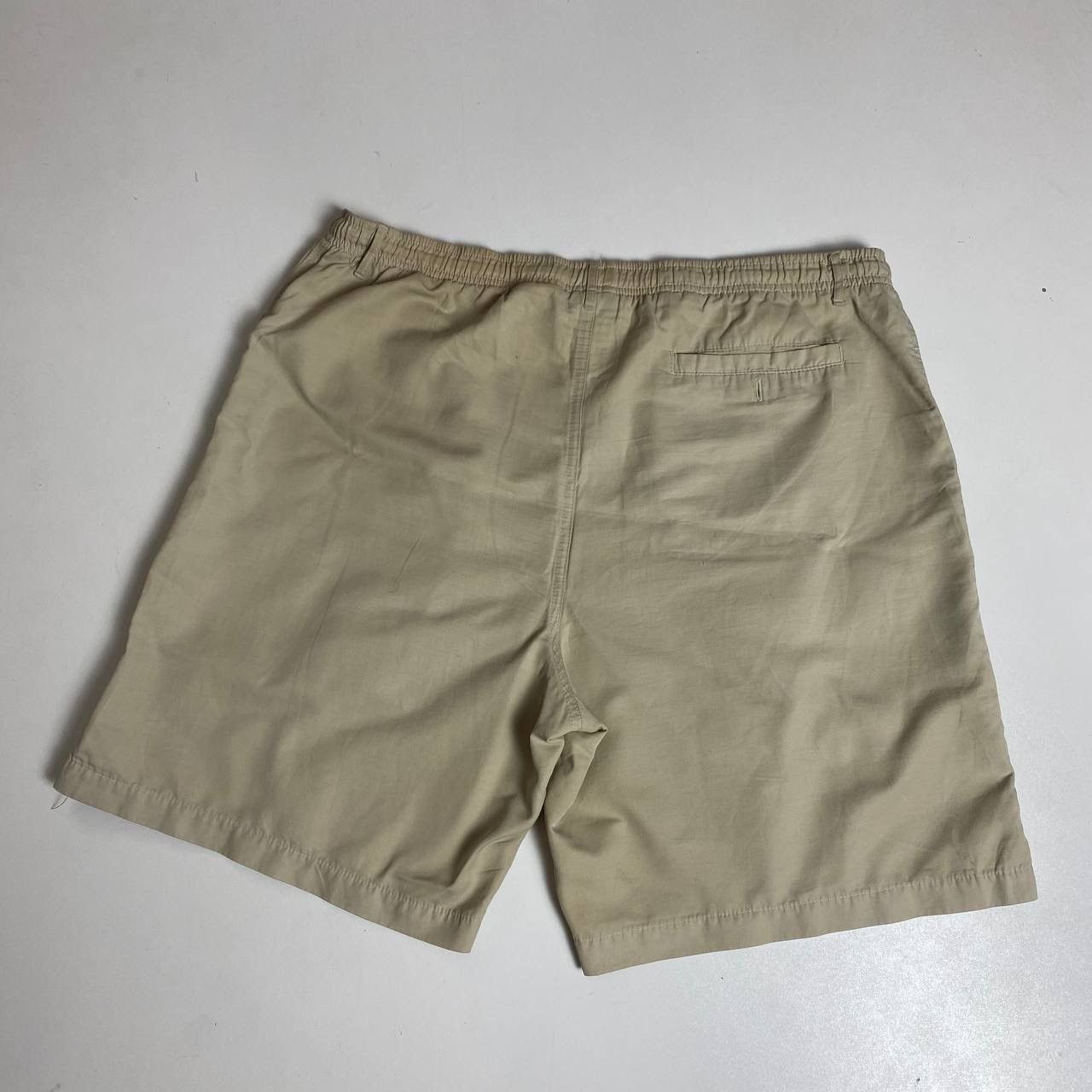 Nike Nike vintage short Size:L Size US 34 / EU 50 - 2 Thumbnail