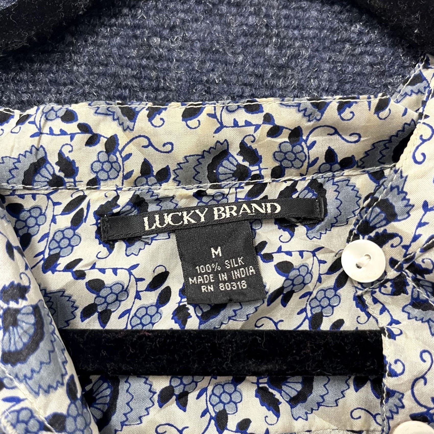 Lucky Brand Lucky Brand Blouse Womens M Blue Floral Silk Henley Tunic Boho Shirt Size M / US 6-8 / IT 42-44 - 3 Thumbnail