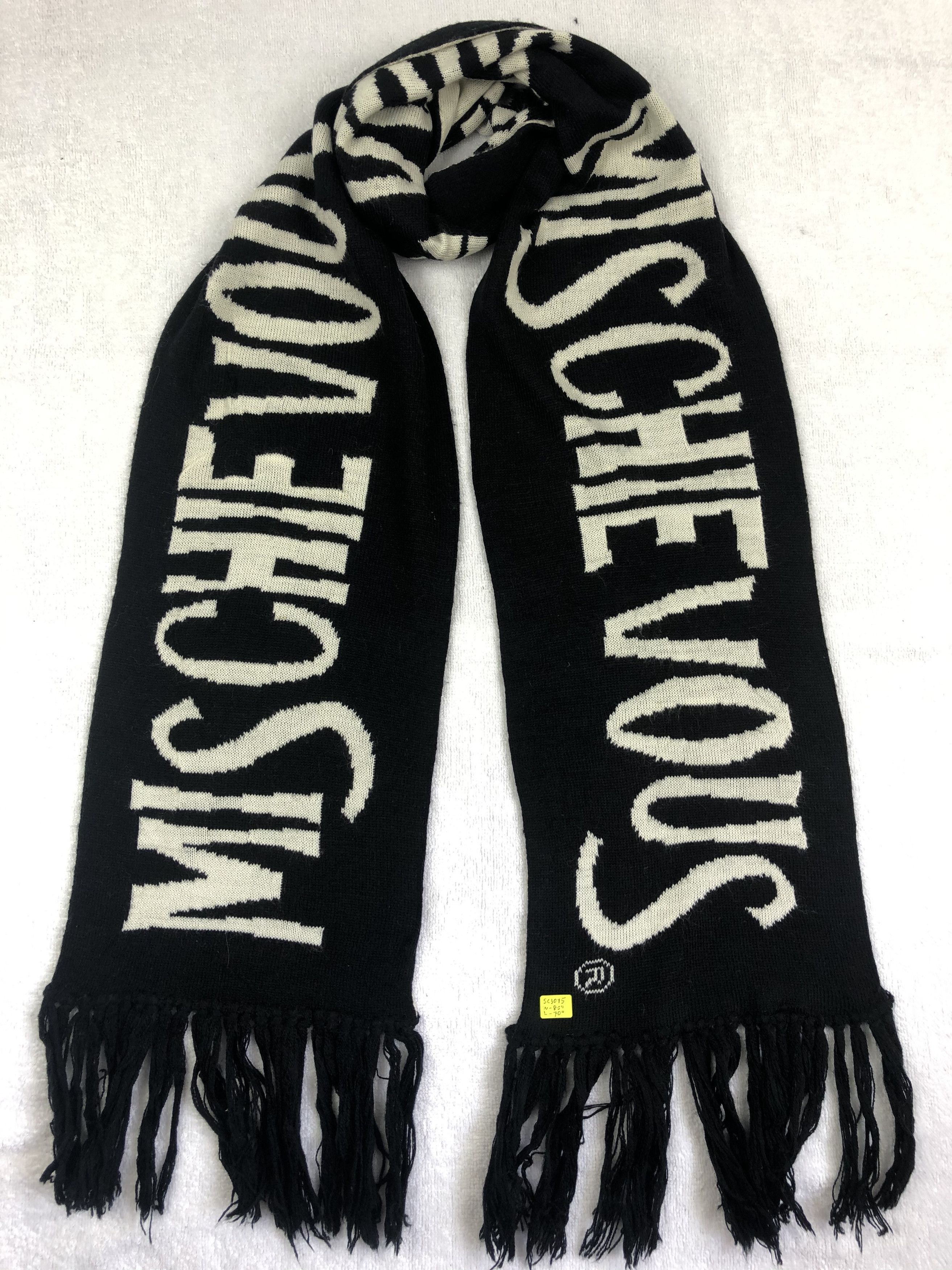 Japanese Brand Mischievous Scarf / Muffler / Neckwear Size ONE SIZE - 1 Thumbnail