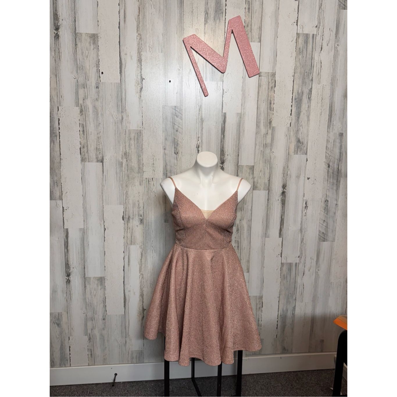 Other Ever Pretty Rose Gold Glitter Skater Dress Size MEDIUM Spark Size M / US 6-8 / IT 42-44 - 4 Thumbnail