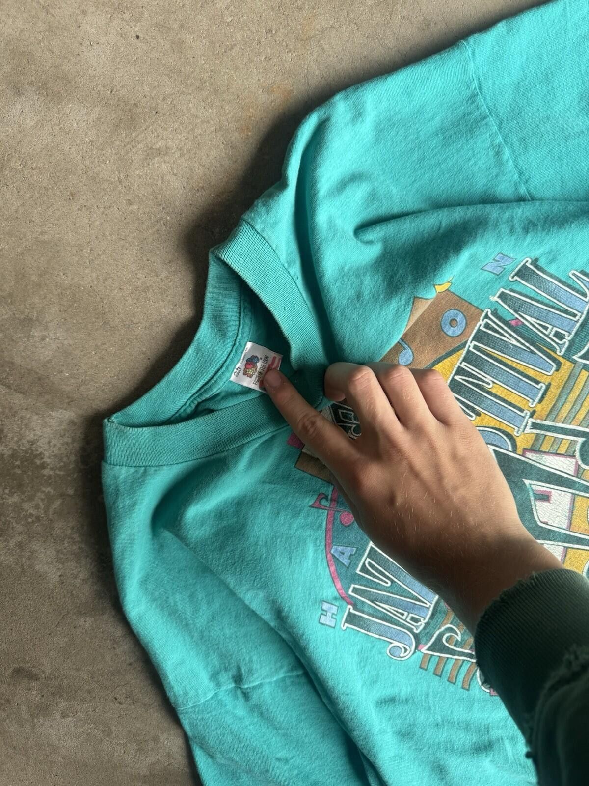 Vintage Vintage 90s Paint Splatter Hampton Jazz Fest-Shirt XL Teal Size US XL / EU 56 / 4 - 2 Thumbnail