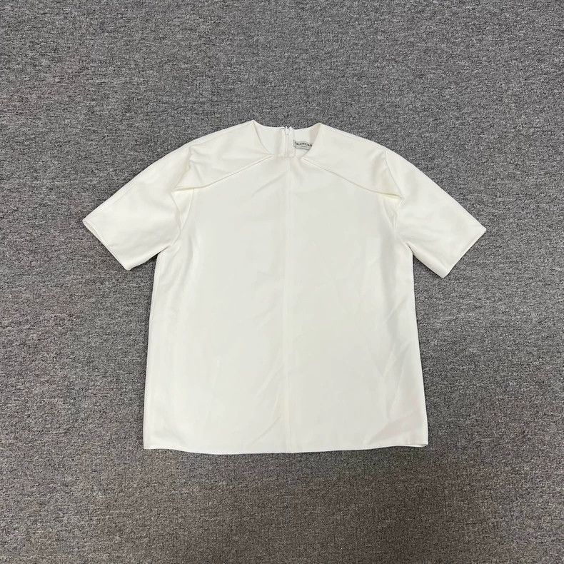 Balenciaga Balenciaga short sleeves 2502-Nextarrow Size XS / US 0-2 / IT 36-38 - 1 Thumbnail