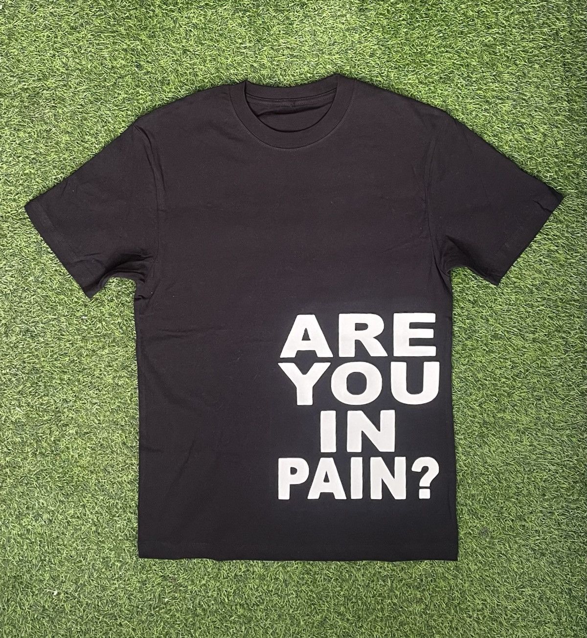 Vintage ARE YOU IN PAIN? TSHIRT Size US XL / EU 56 / 4 - 1 Preview