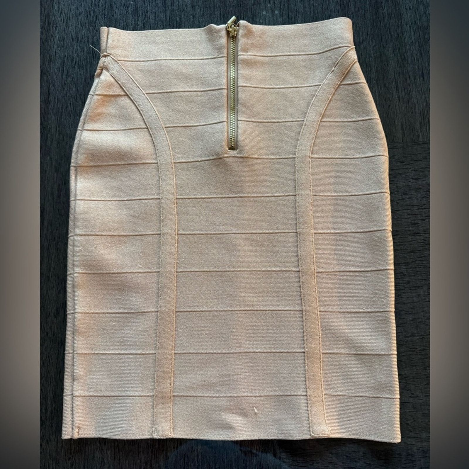Guess Guess Elegant Tan Bandage Skirt size XS Size 23" - 7 Thumbnail