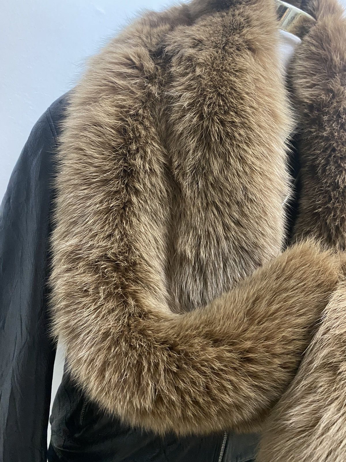 Japanese Brand Real Fox Faux Fur Shawl Rare Design Unisex Size ONE SIZE - 5 Thumbnail