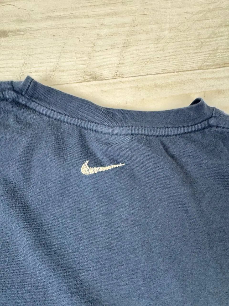 Nike Vintage Nike Athletic Big Logo 00s T Shirt Size US L / EU 52-54 / 3 - 10 Thumbnail