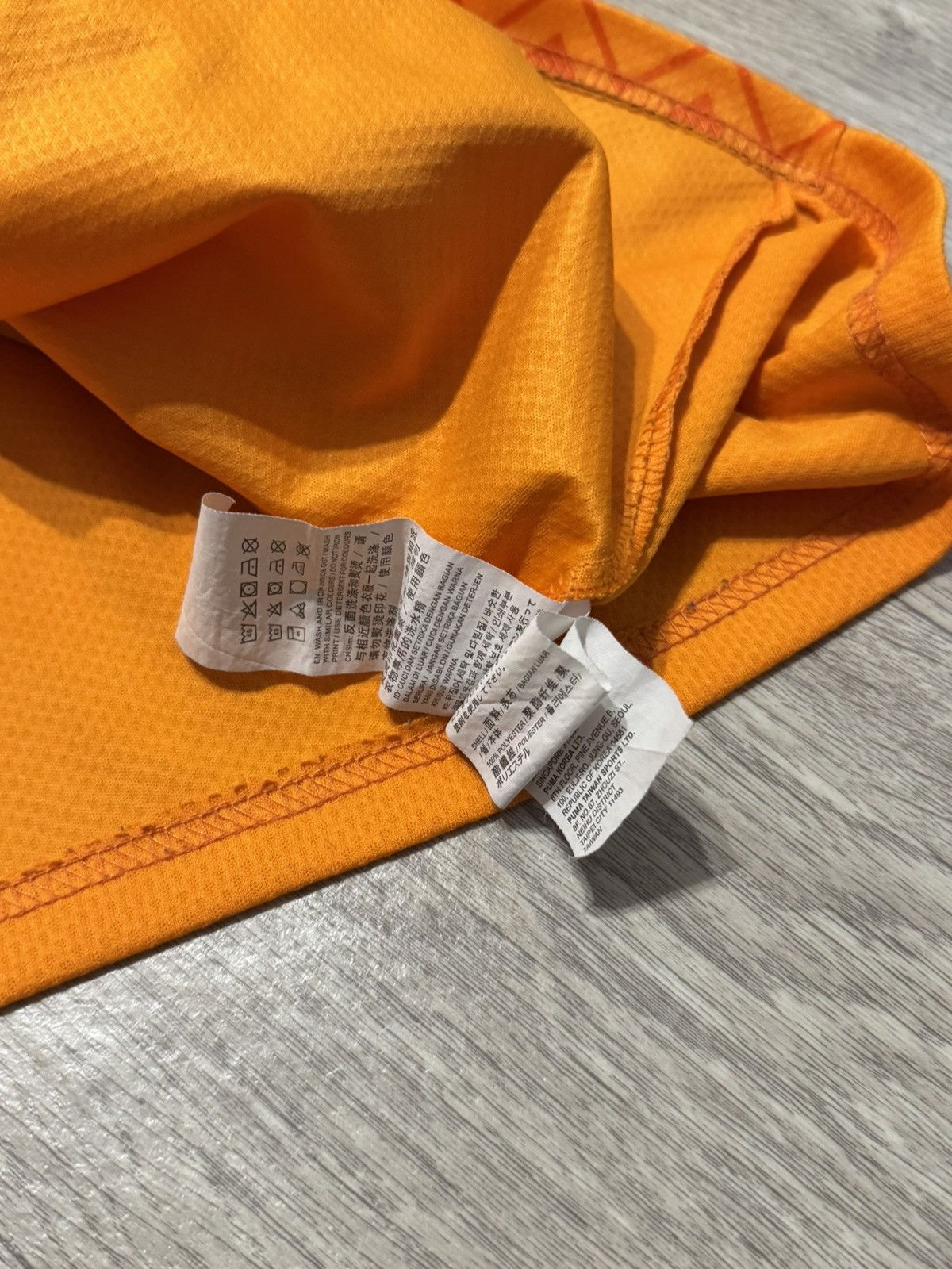 Puma 🔷Puma Blackpool 2022/23/24 Soccer jersey🔷 Size US XXL / EU 58 / 5 - 8 Thumbnail