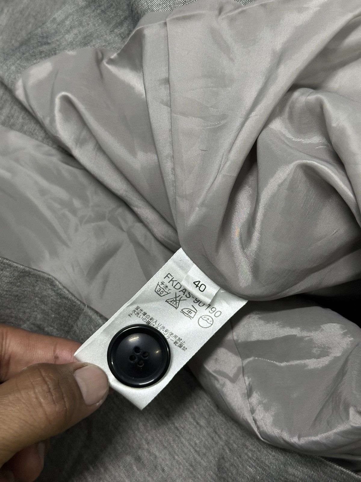 Michel Klein Michel Klein Suits. Size 40S - 6 Thumbnail