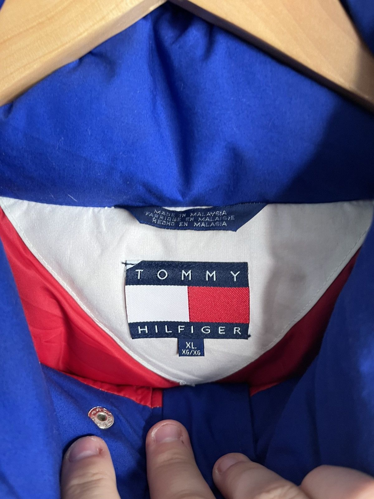 Tommy Hilfiger × Vintage Vintage 90s Tommy Hilfiger sleeve patch puffer jacket Size US XL / EU 56 / 4 - 4 Thumbnail